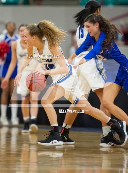 Thumbnail 1 in Highlands Ranch vs. Cherry Creek (CHSAA 5A Final Four) photogallery.