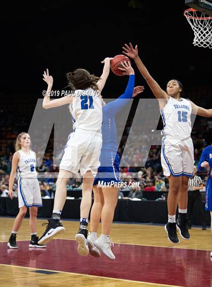 Thumbnail 1 in Highlands Ranch vs. Cherry Creek (CHSAA 5A Final Four) photogallery.
