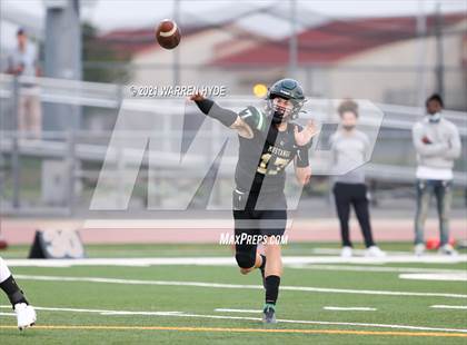 Thumbnail 1 in Folsom @ Monterey Trail photogallery.