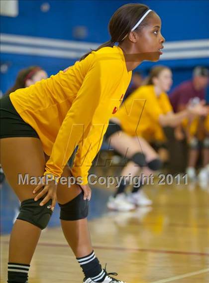Thumbnail 3 in Taft @ El Camino Real photogallery.