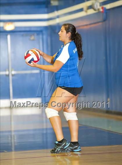 Thumbnail 3 in Taft @ El Camino Real photogallery.