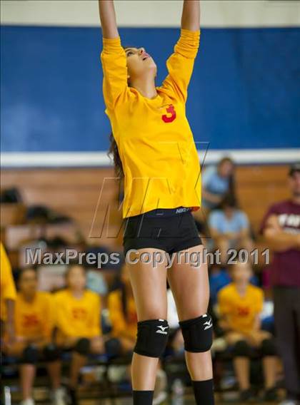 Thumbnail 3 in Taft @ El Camino Real photogallery.