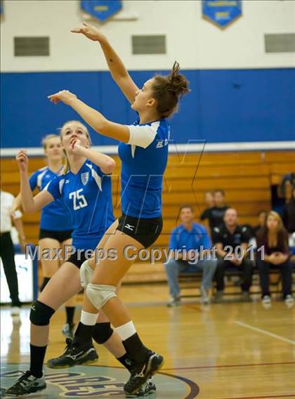 Thumbnail 2 in Taft @ El Camino Real photogallery.