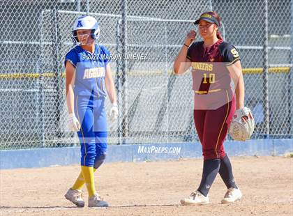 Thumbnail 1 in Agoura vs. Simi Valley photogallery.