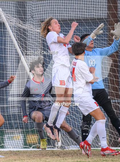 Thumbnail 3 in Brandeis vs Lee photogallery.