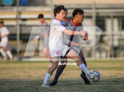 Thumbnail 2 in Brandeis vs Lee photogallery.