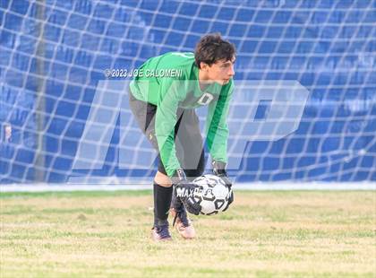 Thumbnail 3 in Brandeis vs Lee photogallery.