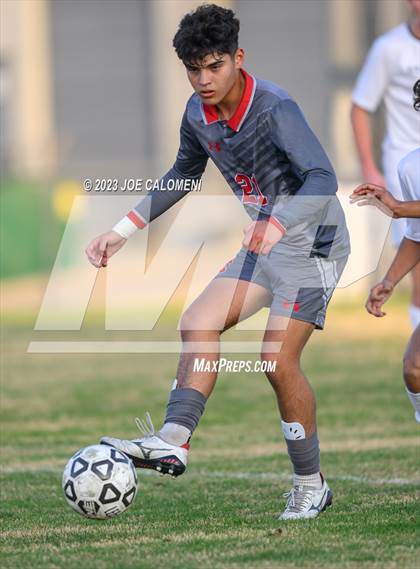 Thumbnail 2 in Brandeis vs Lee photogallery.