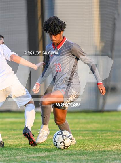Thumbnail 3 in Brandeis vs Lee photogallery.