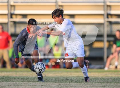 Thumbnail 2 in Brandeis vs Lee photogallery.