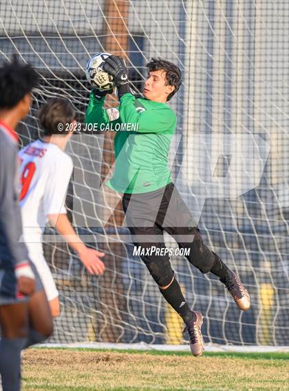 Thumbnail 1 in Brandeis vs Lee photogallery.