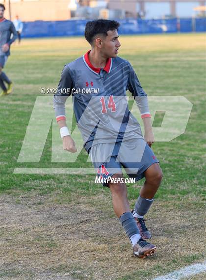 Thumbnail 3 in Brandeis vs Lee photogallery.