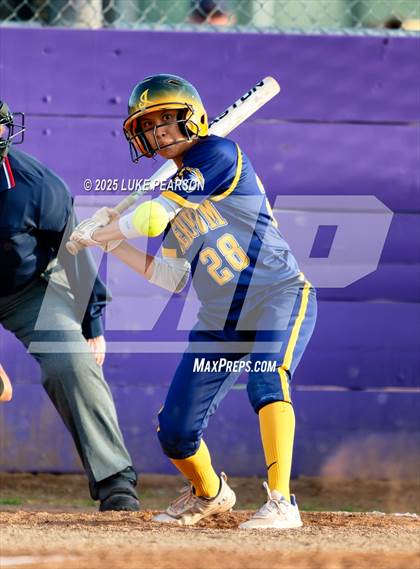 Thumbnail 2 in Inderkum @ Franklin photogallery.