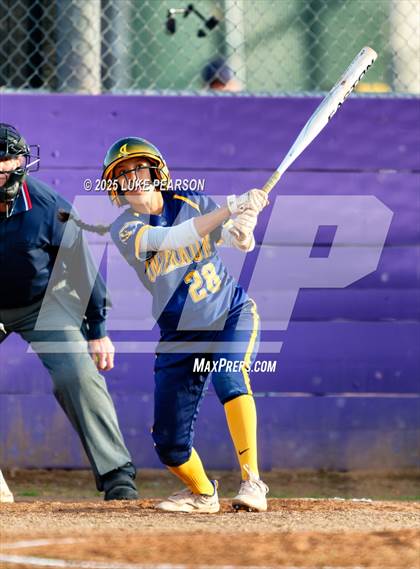 Thumbnail 1 in Inderkum @ Franklin photogallery.