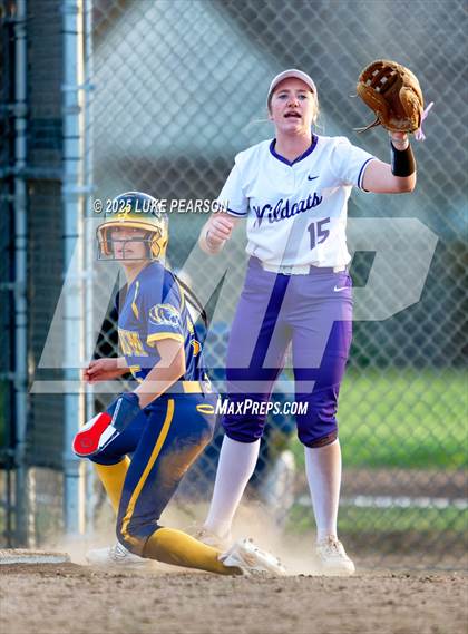 Thumbnail 3 in Inderkum @ Franklin photogallery.