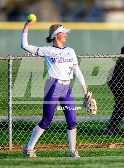 Thumbnail 1 in Inderkum @ Franklin photogallery.