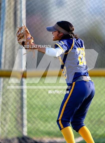 Thumbnail 1 in Inderkum @ Franklin photogallery.