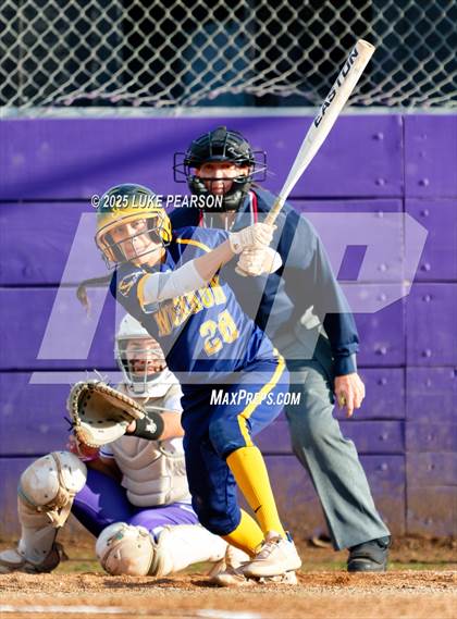 Thumbnail 3 in Inderkum @ Franklin photogallery.