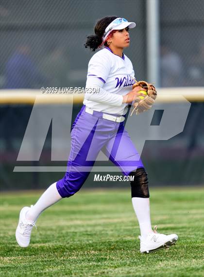 Thumbnail 3 in Inderkum @ Franklin photogallery.