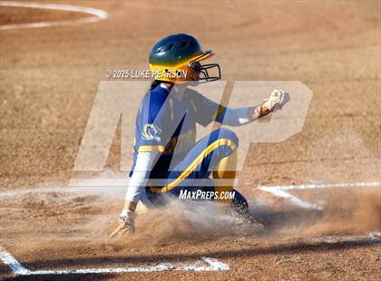 Thumbnail 3 in Inderkum @ Franklin photogallery.