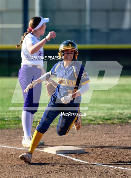 Thumbnail 2 in Inderkum @ Franklin photogallery.