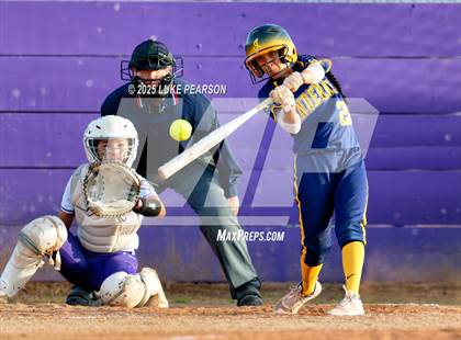 Thumbnail 3 in Inderkum @ Franklin photogallery.
