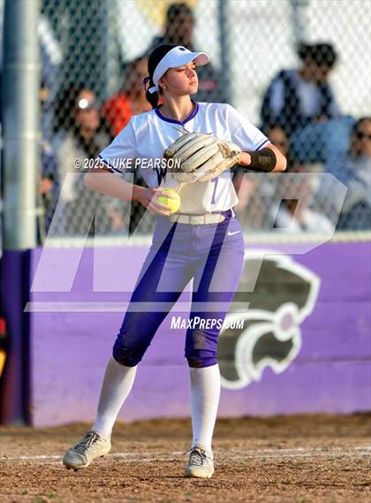 Thumbnail 1 in Inderkum @ Franklin photogallery.