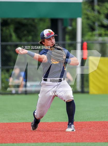 Thumbnail 2 in St. Mary's vs. Hopkinton (MIAA Eastern Mass Division 2 Final) photogallery.
