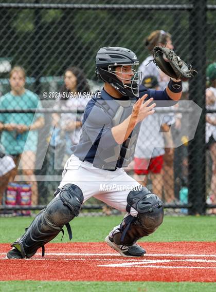 Thumbnail 1 in St. Mary's vs. Hopkinton (MIAA Eastern Mass Division 2 Final) photogallery.