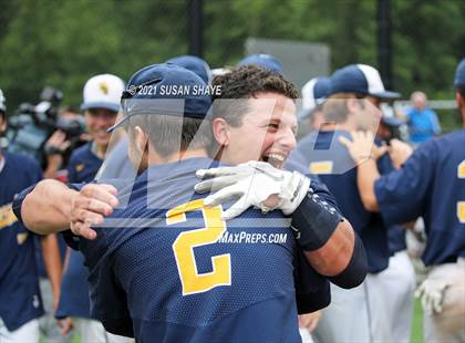 Thumbnail 2 in St. Mary's vs. Hopkinton (MIAA Eastern Mass Division 2 Final) photogallery.