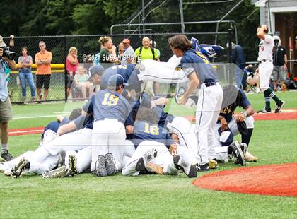 Thumbnail 2 in St. Mary's vs. Hopkinton (MIAA Eastern Mass Division 2 Final) photogallery.