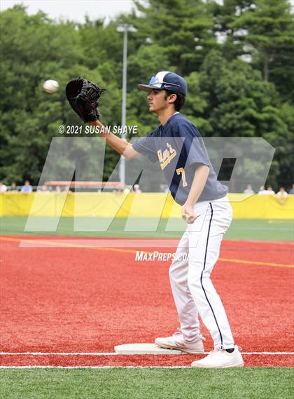 Thumbnail 2 in St. Mary's vs. Hopkinton (MIAA Eastern Mass Division 2 Final) photogallery.