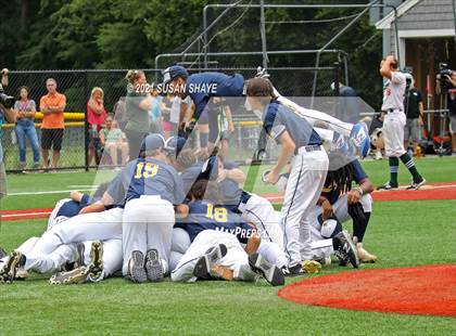 Thumbnail 1 in St. Mary's vs. Hopkinton (MIAA Eastern Mass Division 2 Final) photogallery.