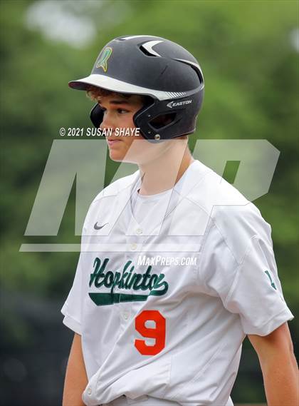 Thumbnail 3 in St. Mary's vs. Hopkinton (MIAA Eastern Mass Division 2 Final) photogallery.