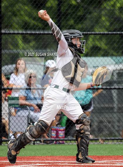 Thumbnail 2 in St. Mary's vs. Hopkinton (MIAA Eastern Mass Division 2 Final) photogallery.