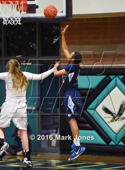 Thumbnail 1 in Archbishop Mitty vs. Centennial (Nike Tournament of Champions) photogallery.