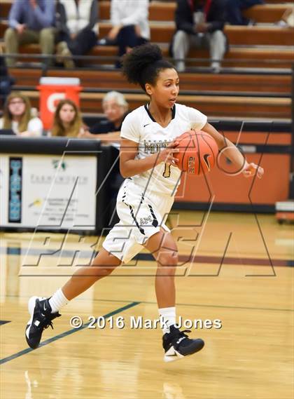Thumbnail 2 in Archbishop Mitty vs. Centennial (Nike Tournament of Champions) photogallery.