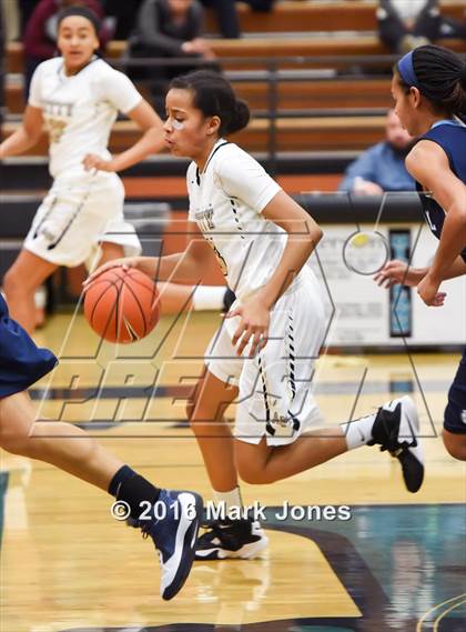 Thumbnail 1 in Archbishop Mitty vs. Centennial (Nike Tournament of Champions) photogallery.