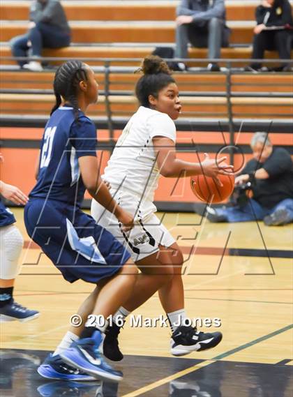 Thumbnail 3 in Archbishop Mitty vs. Centennial (Nike Tournament of Champions) photogallery.