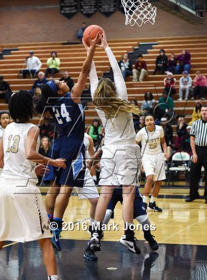 Thumbnail 2 in Archbishop Mitty vs. Centennial (Nike Tournament of Champions) photogallery.