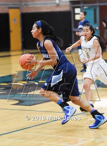Thumbnail 3 in Archbishop Mitty vs. Centennial (Nike Tournament of Champions) photogallery.