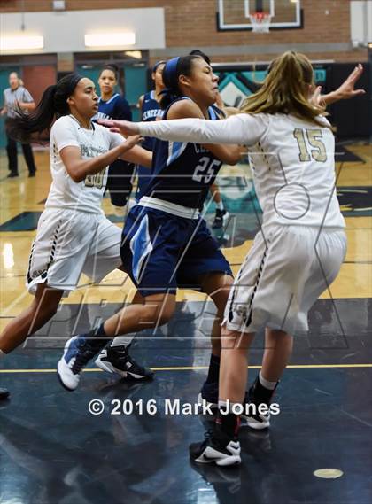 Thumbnail 3 in Archbishop Mitty vs. Centennial (Nike Tournament of Champions) photogallery.