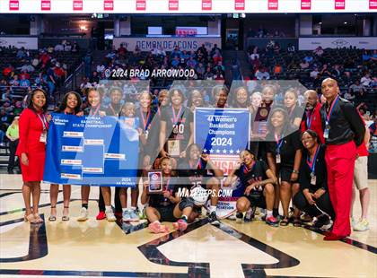 Thumbnail 3 in Rolesville vs Charlotte Catholic (NCHSAA 4A Final Awards) photogallery.