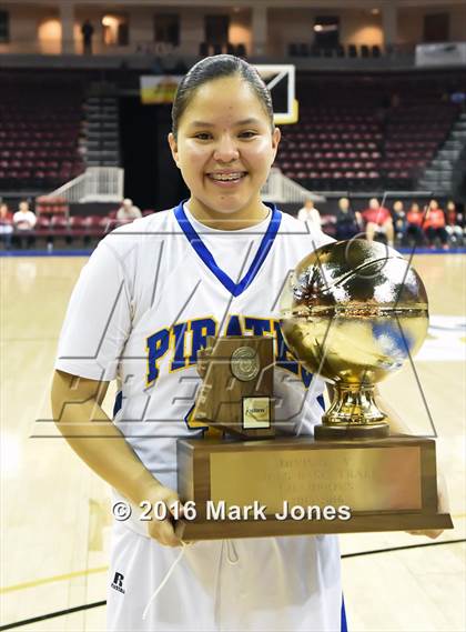 Thumbnail 3 in Rock Point @ Valley (AIA D5 Final Award Photos) photogallery.
