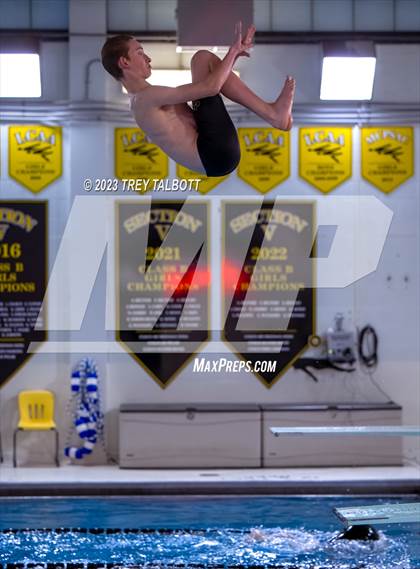 Thumbnail 1 in McQuaid Jesuit @ Honeoye Falls-Lima photogallery.