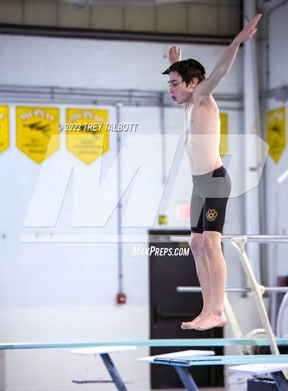 Thumbnail 1 in McQuaid Jesuit @ Honeoye Falls-Lima photogallery.