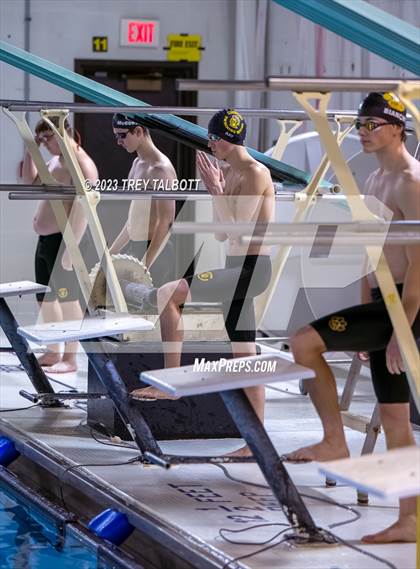 Thumbnail 3 in McQuaid Jesuit @ Honeoye Falls-Lima photogallery.