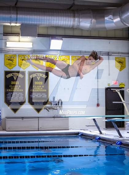 Thumbnail 1 in McQuaid Jesuit @ Honeoye Falls-Lima photogallery.