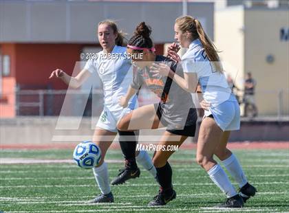 Thumbnail 1 in St. Francis vs. Ponderosa (CIF SJS D2 Final) photogallery.