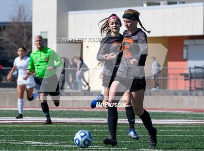 Thumbnail 3 in St. Francis vs. Ponderosa (CIF SJS D2 Final) photogallery.